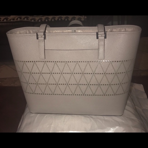 Michael Kors Purse - Picture 3 of 7